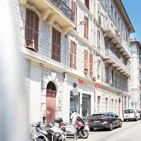 Πανσιόν Maison Rouget - 4 - La Lavande